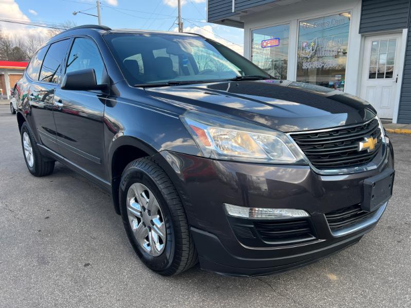 Chevrolet Traverse LS FWD w/PDC 2017