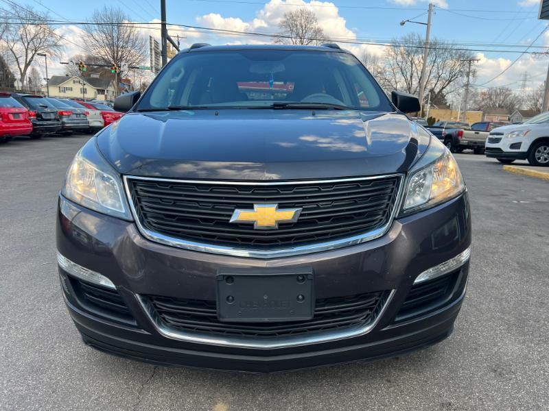 Chevrolet Traverse LS FWD w/PDC 2017