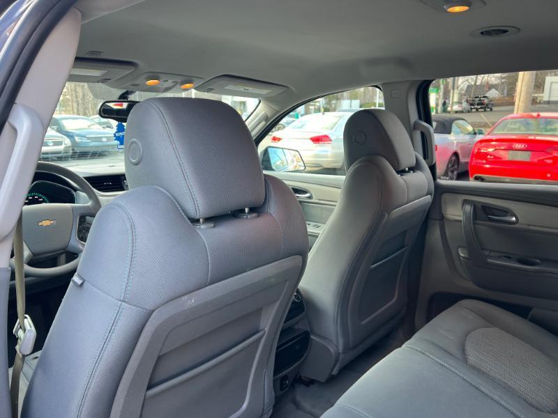 Chevrolet Traverse LS FWD w/PDC 2017