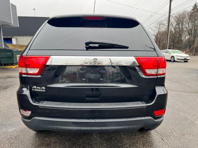 Jeep Grand Cherokee Laredo 4WD 2012