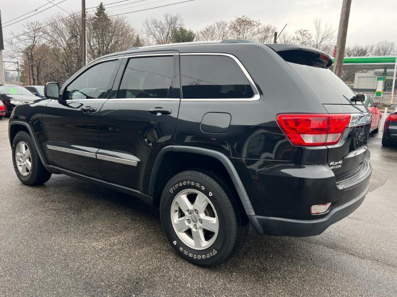 Jeep Grand Cherokee Laredo 4WD 2012