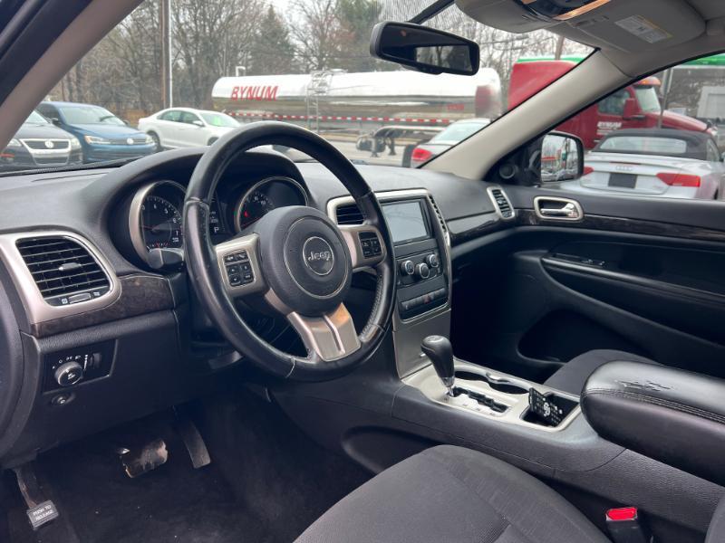 Jeep Grand Cherokee Laredo 4WD 2012