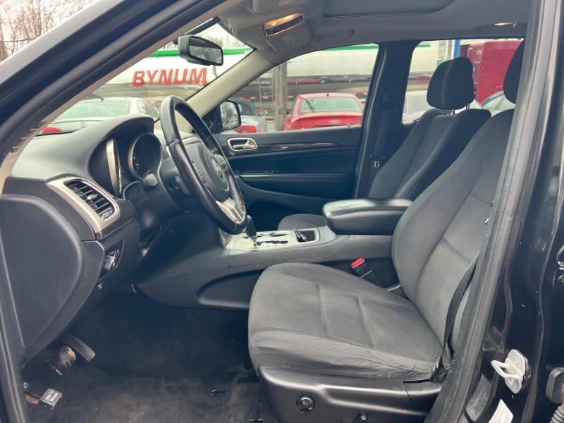 Jeep Grand Cherokee Laredo 4WD 2012