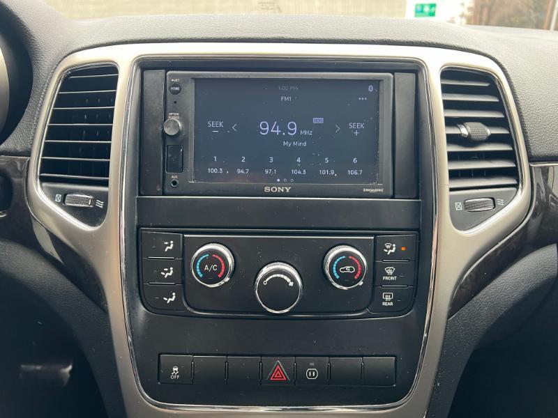 Jeep Grand Cherokee Laredo 4WD 2012