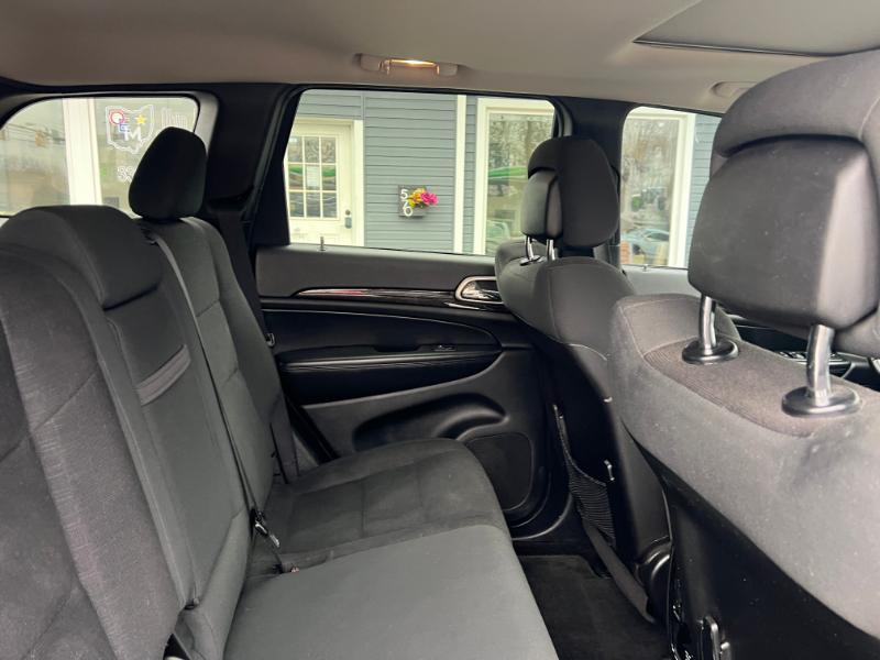 Jeep Grand Cherokee Laredo 4WD 2012