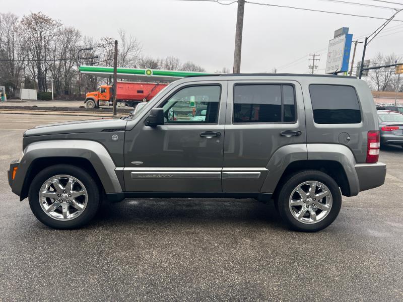 Jeep Liberty Sport 4WD 2012