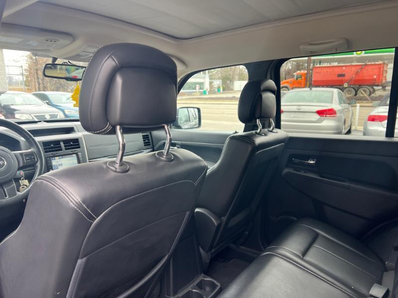 Jeep Liberty Sport 4WD 2012