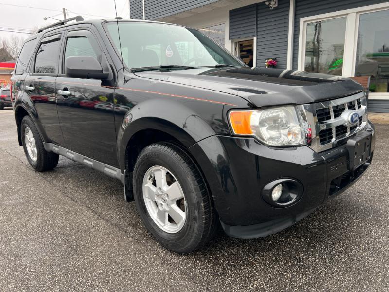 Ford Escape XLT 4WD 2011