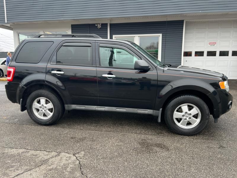 Ford Escape XLT 4WD 2011