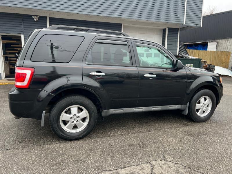 Ford Escape XLT 4WD 2011