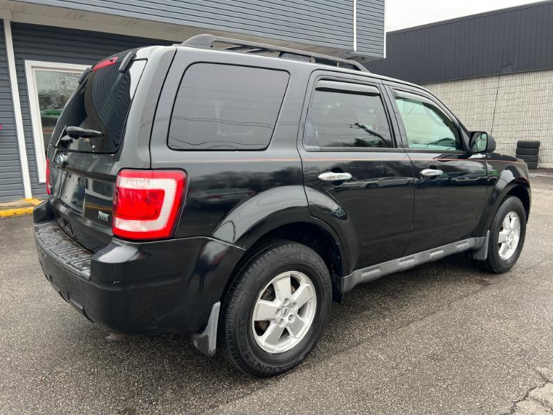 Ford Escape XLT 4WD 2011