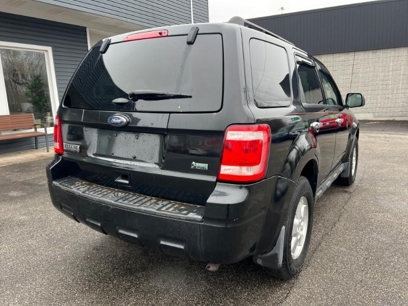 Ford Escape XLT 4WD 2011