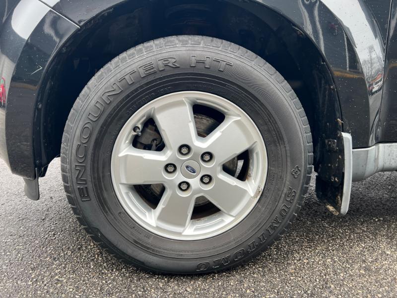 Ford Escape XLT 4WD 2011