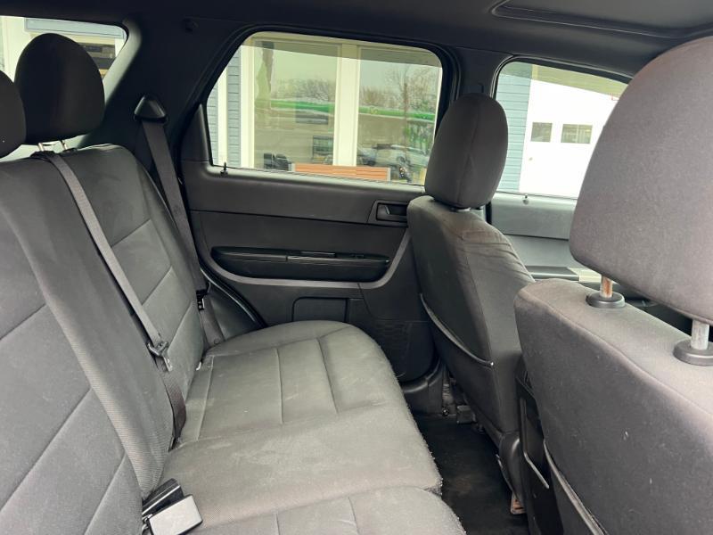 Ford Escape XLT 4WD 2011