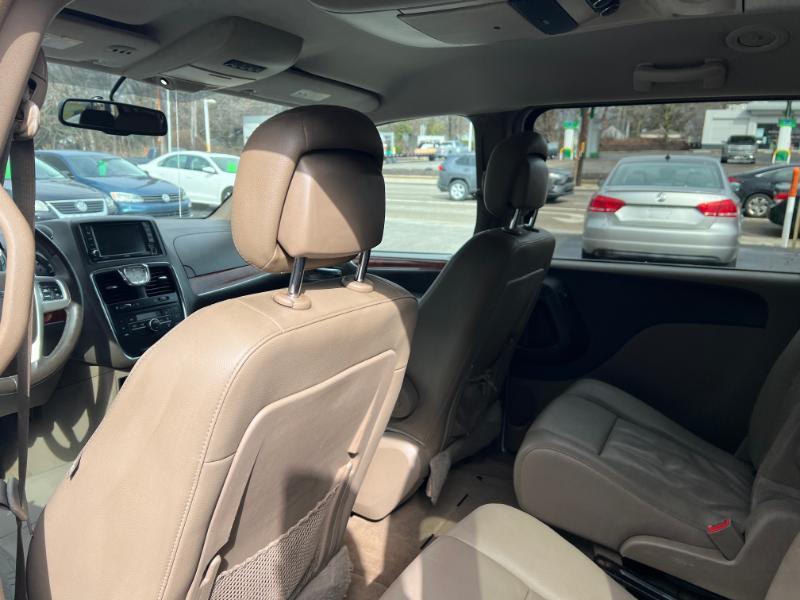 Chrysler Town & Country Touring 2015