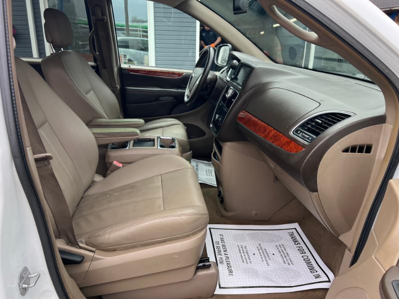 Chrysler Town & Country Touring 2015