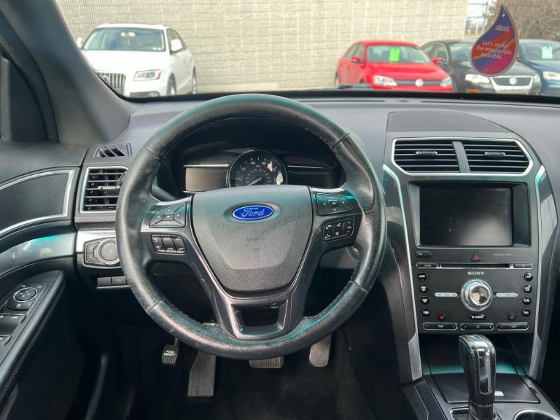 Ford Explorer Sport 4WD 2016