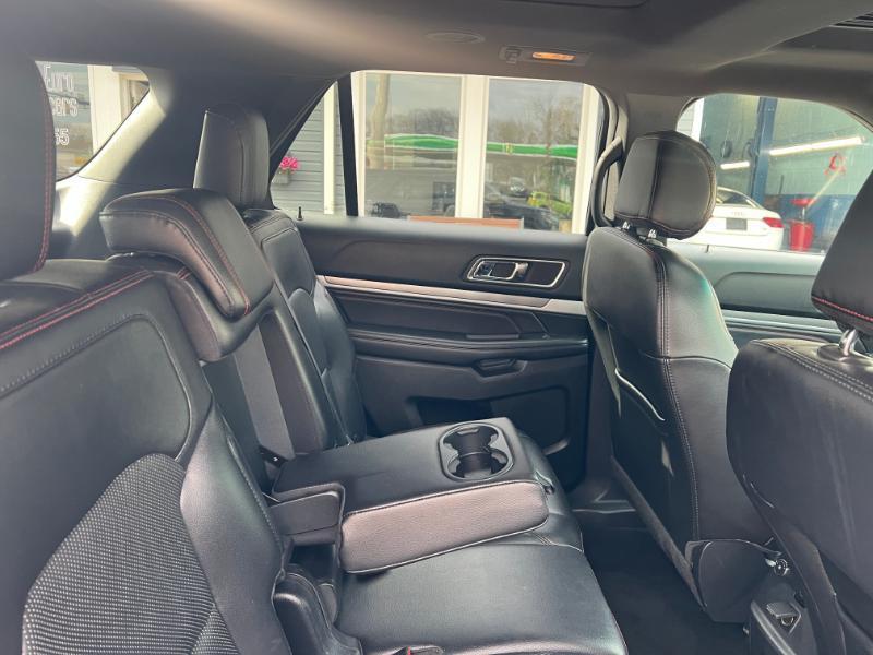 Ford Explorer Sport 4WD 2016