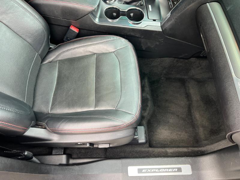 Ford Explorer Sport 4WD 2016