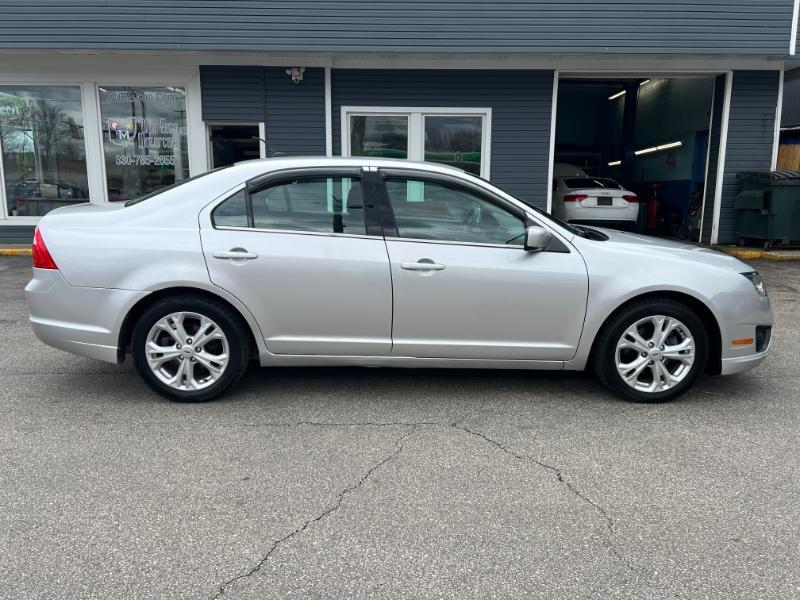 Ford Fusion SE 2012