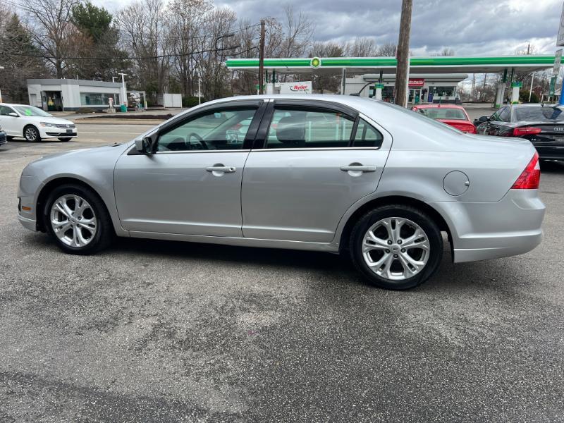 Ford Fusion SE 2012
