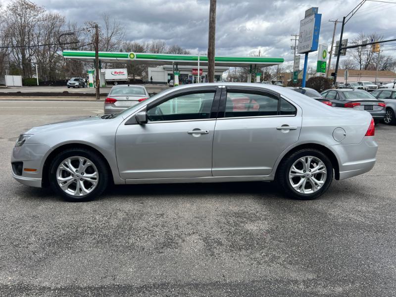 Ford Fusion SE 2012