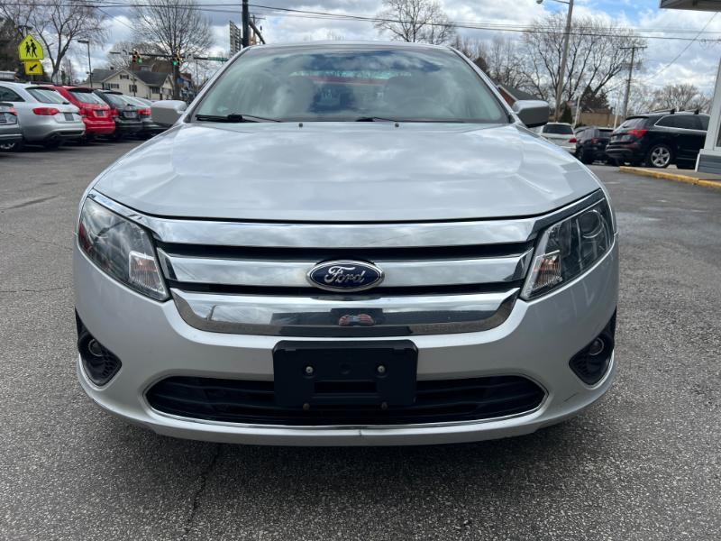 Ford Fusion SE 2012