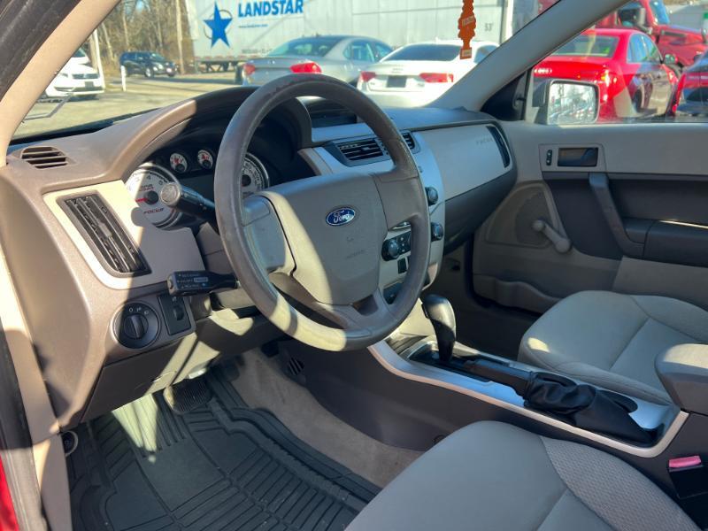 Ford Focus S Sedan 2010
