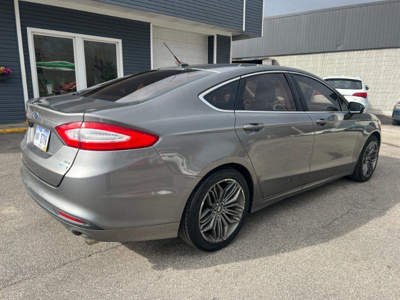 Ford Fusion SE 2013