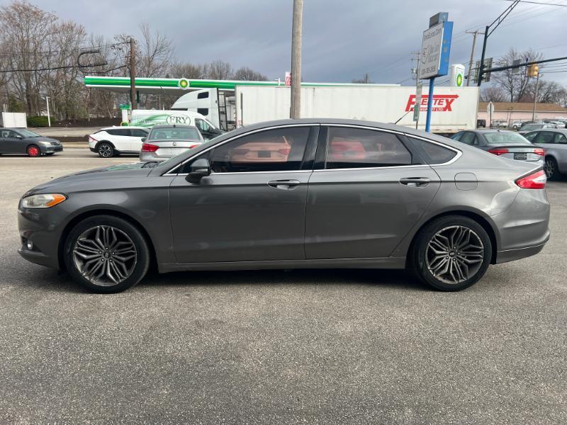Ford Fusion SE 2013