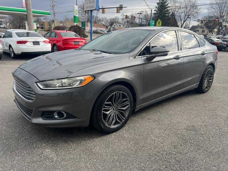 Ford Fusion SE 2013
