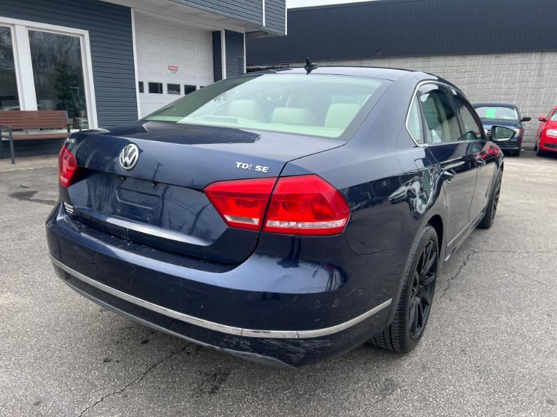 Volkswagen Passat 2.0L TDI SEL2 2012