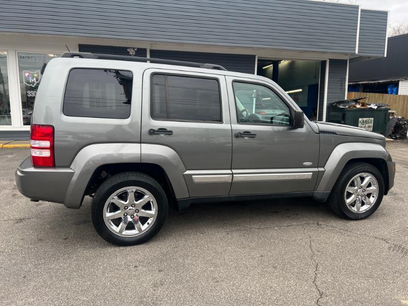 Jeep Liberty Sport 4WD 2012