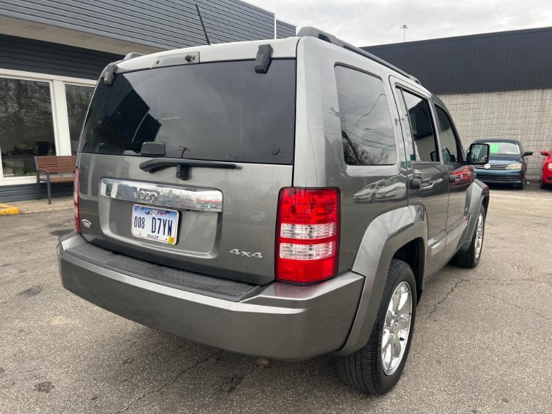 Jeep Liberty Sport 4WD 2012