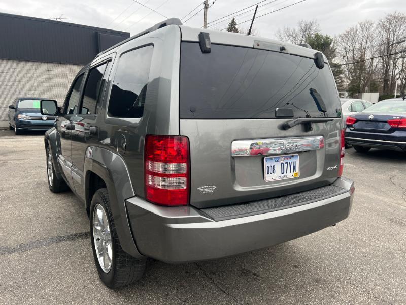 Jeep Liberty Sport 4WD 2012