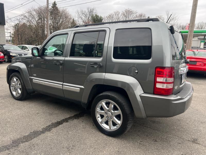 Jeep Liberty Sport 4WD 2012