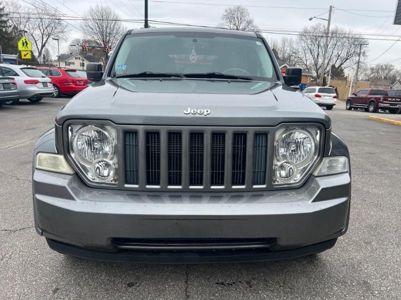 Jeep Liberty Sport 4WD 2012