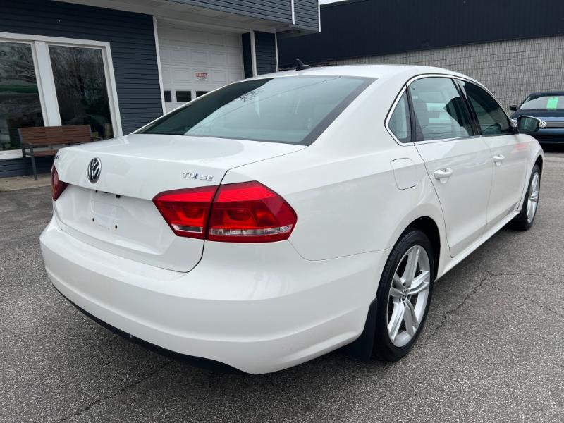 Volkswagen Passat 2.0L TDI SE AT 2014