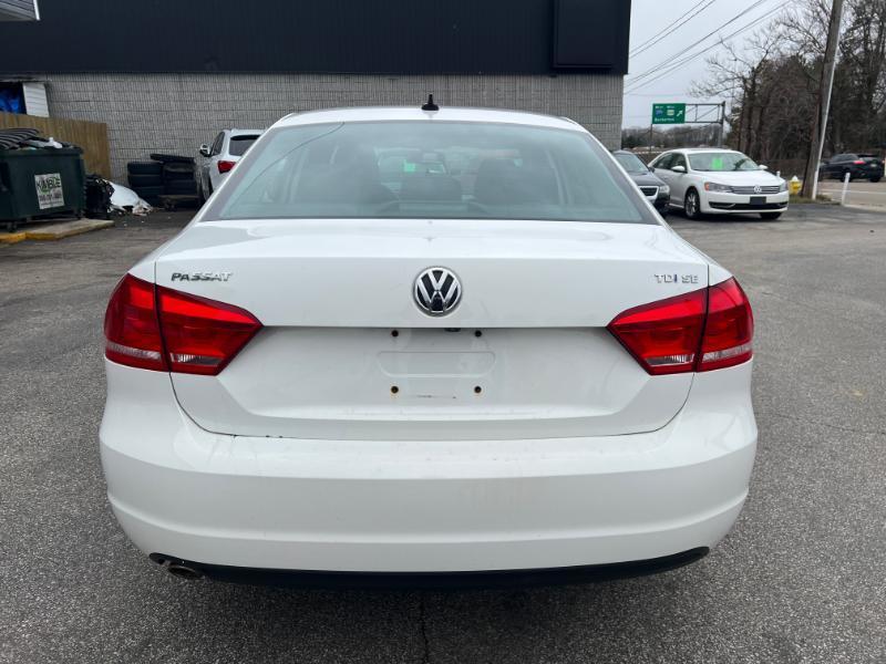 Volkswagen Passat 2.0L TDI SE AT 2014