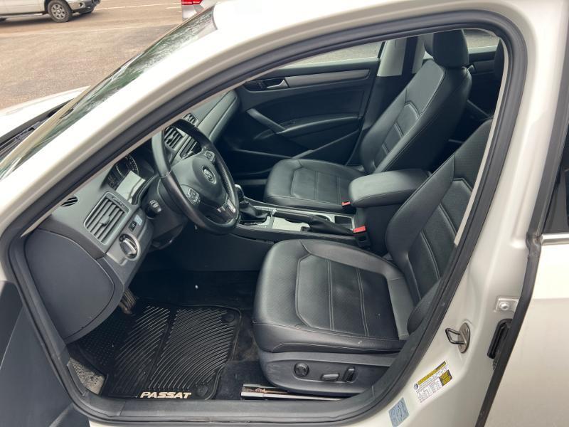 Volkswagen Passat 2.0L TDI SE AT 2014