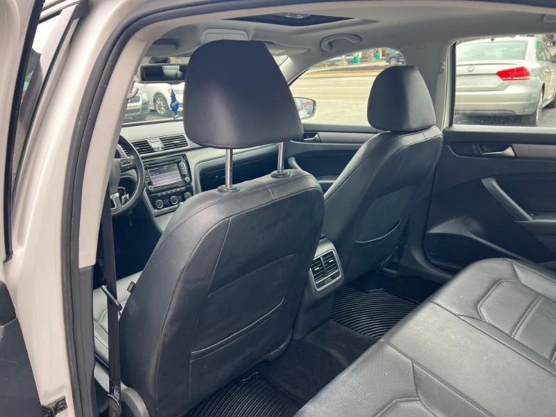 Volkswagen Passat 2.0L TDI SE AT 2014