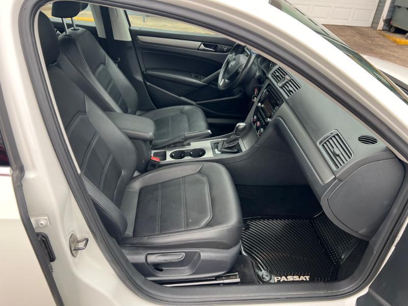 Volkswagen Passat 2.0L TDI SE AT 2014