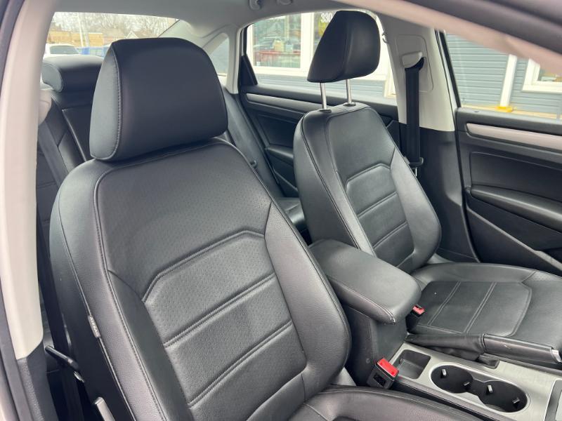 Volkswagen Passat 2.0L TDI SE AT 2014