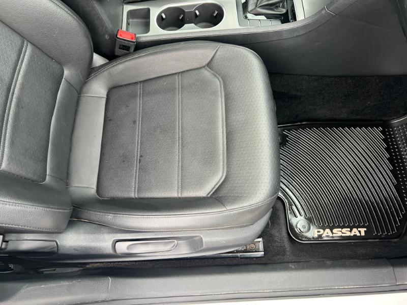 Volkswagen Passat 2.0L TDI SE AT 2014