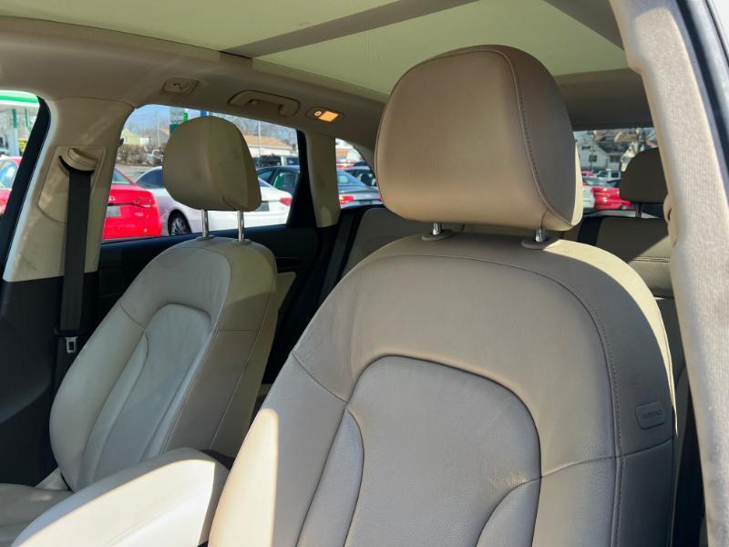 Audi Q5 2.0T Premium Plus quattro 2015