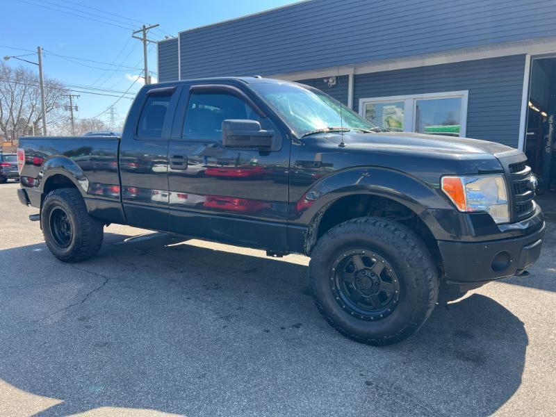 Ford F-150 XLT SuperCab 8-ft. Bed 4WD 2013