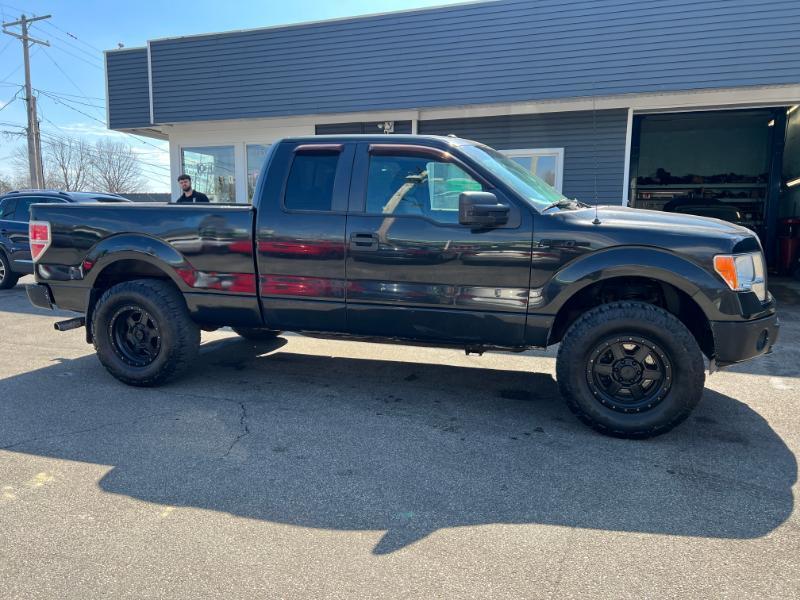 Ford F-150 XLT SuperCab 8-ft. Bed 4WD 2013