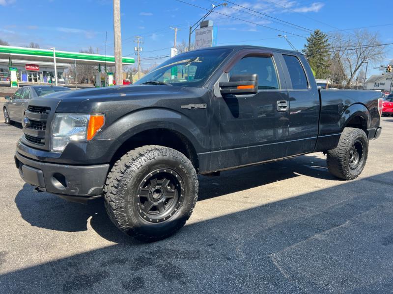 Ford F-150 XLT SuperCab 8-ft. Bed 4WD 2013
