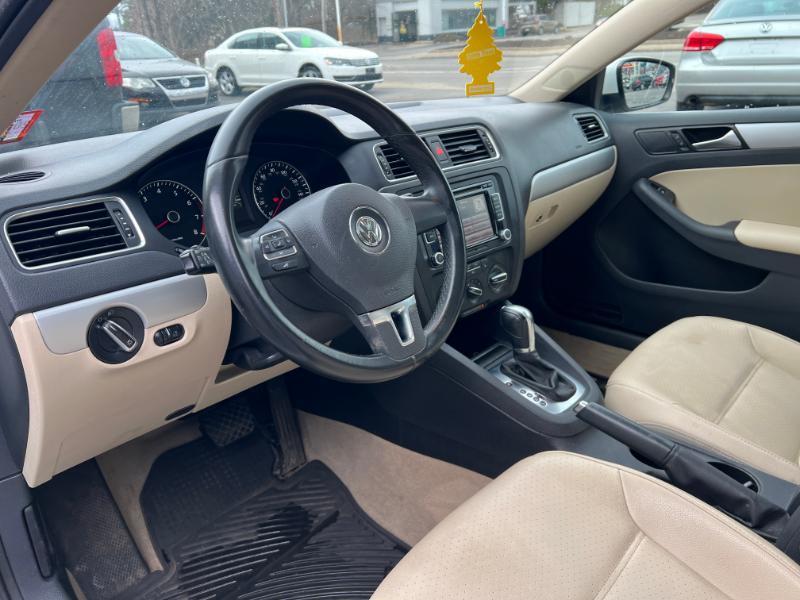 Volkswagen Jetta SE 2014