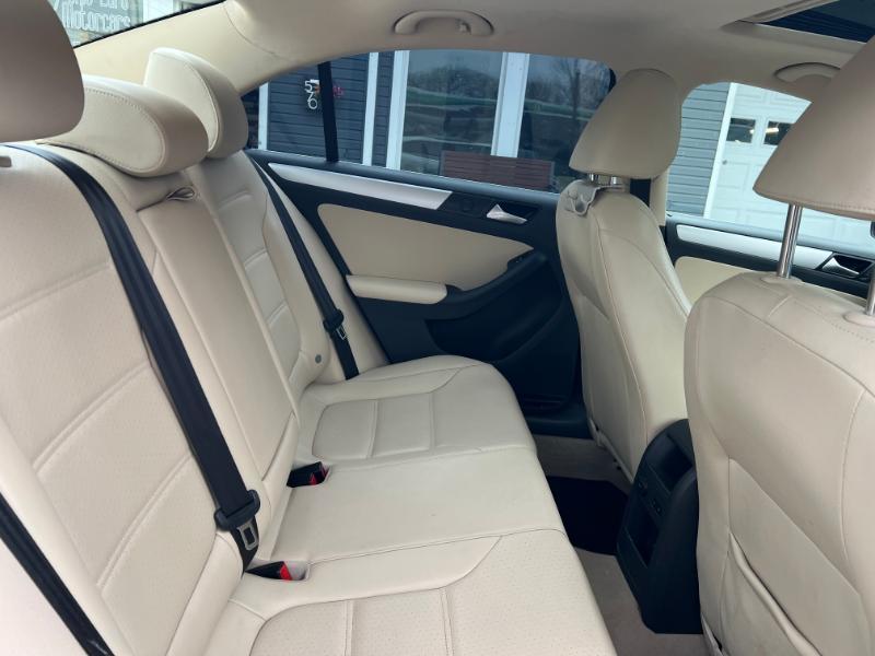 Volkswagen Jetta SE 2014